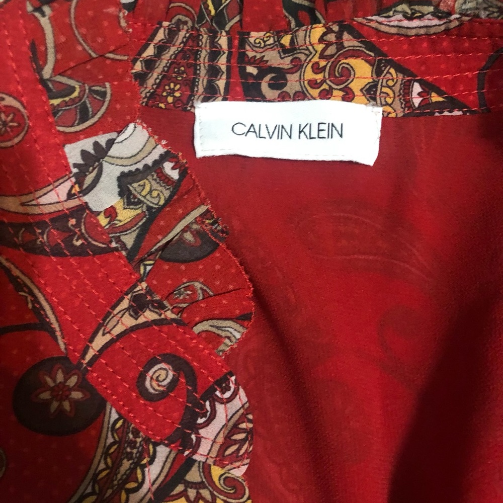 Calvin Klein - Picture 2 of 2
